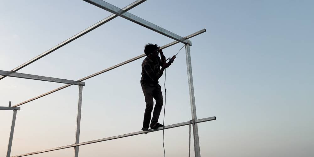 solar panel installation wallpaper